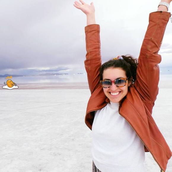 Meet your Posher, Tam - Picture 1 of 1